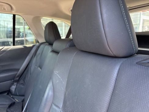 Used 2023 Subaru Outback Limited AWD/4WD image 13