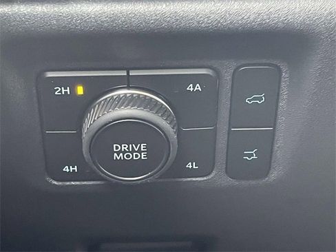 New 2025 Ford Expedition Platinum w/ Stealth Performance Package image 22