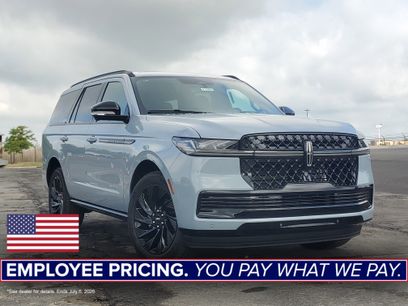 New 2026 Lincoln Navigator Reserve w/ Jet Appearance Package