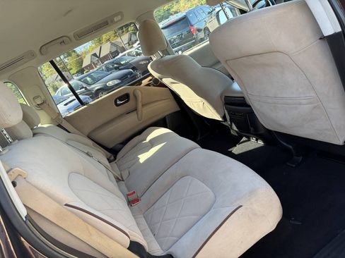 Used 2018 Nissan Armada SV w/ Driver Package AWD/4WD image 18