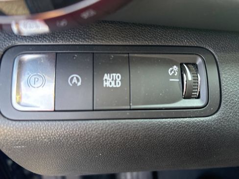 Certified 2025 Chevrolet Equinox RS FWD image 20