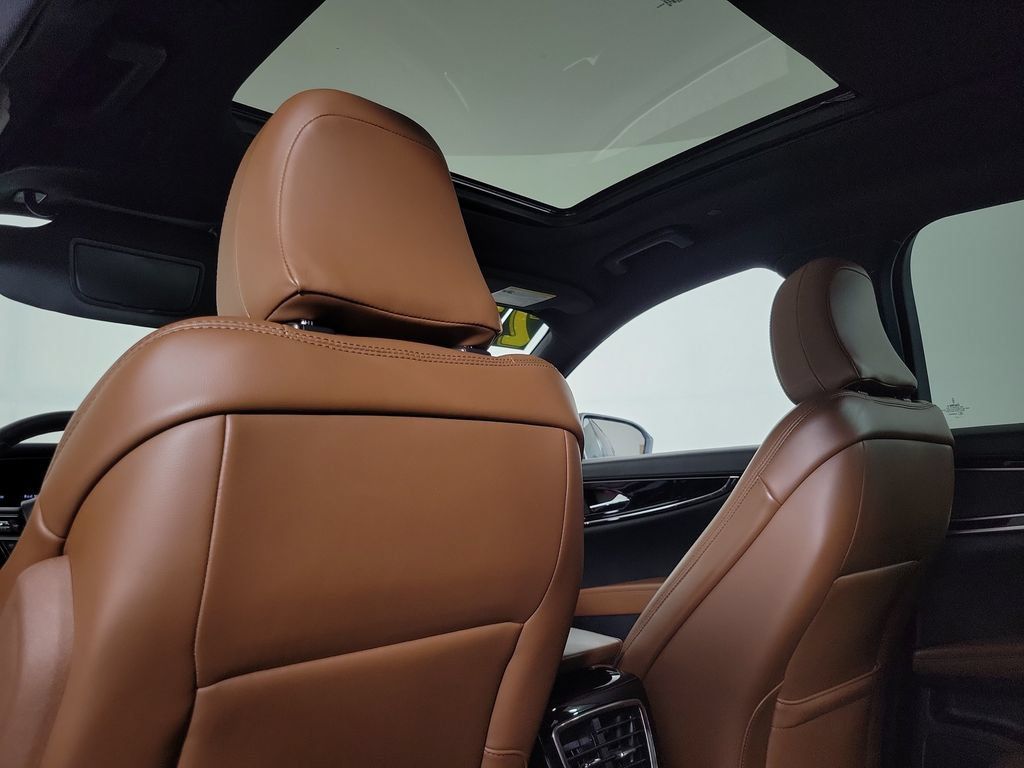 Certified 2022 Lincoln Nautilus Reserve AWD/4WD image 15