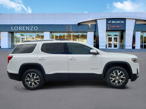 Used 2023 GMC Acadia SLE w/ Driver Convenience Package FWD image 4