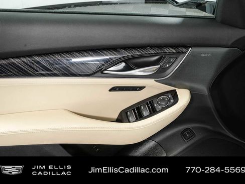 Used 2025 Cadillac CT5 Premium Luxury RWD image 6