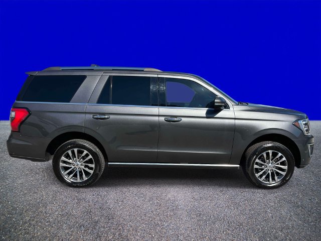 Used 2018 Ford Expedition Limited w/ Equipment Group 301A AWD/4WD image 2