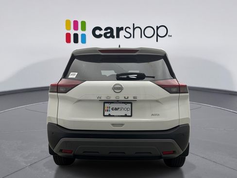 Used 2023 Nissan Rogue S AWD/4WD image 4