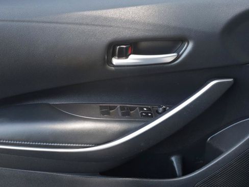 Used 2021 Toyota Corolla SE FWD image 26