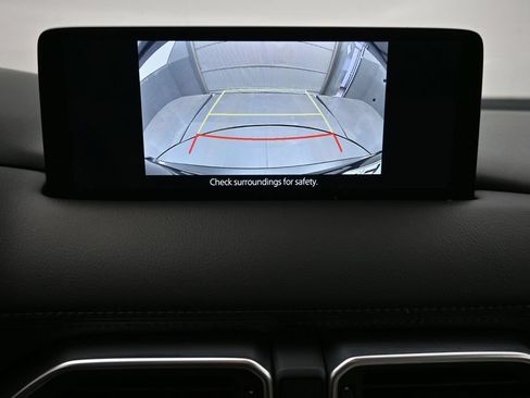 Used 2024 MAZDA CX-5 AWD 2.5 S w/ Preferred Package image 4