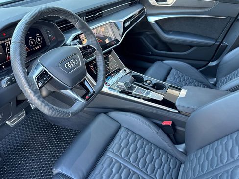 Used 2023 Audi RS 7 Sportback image 11