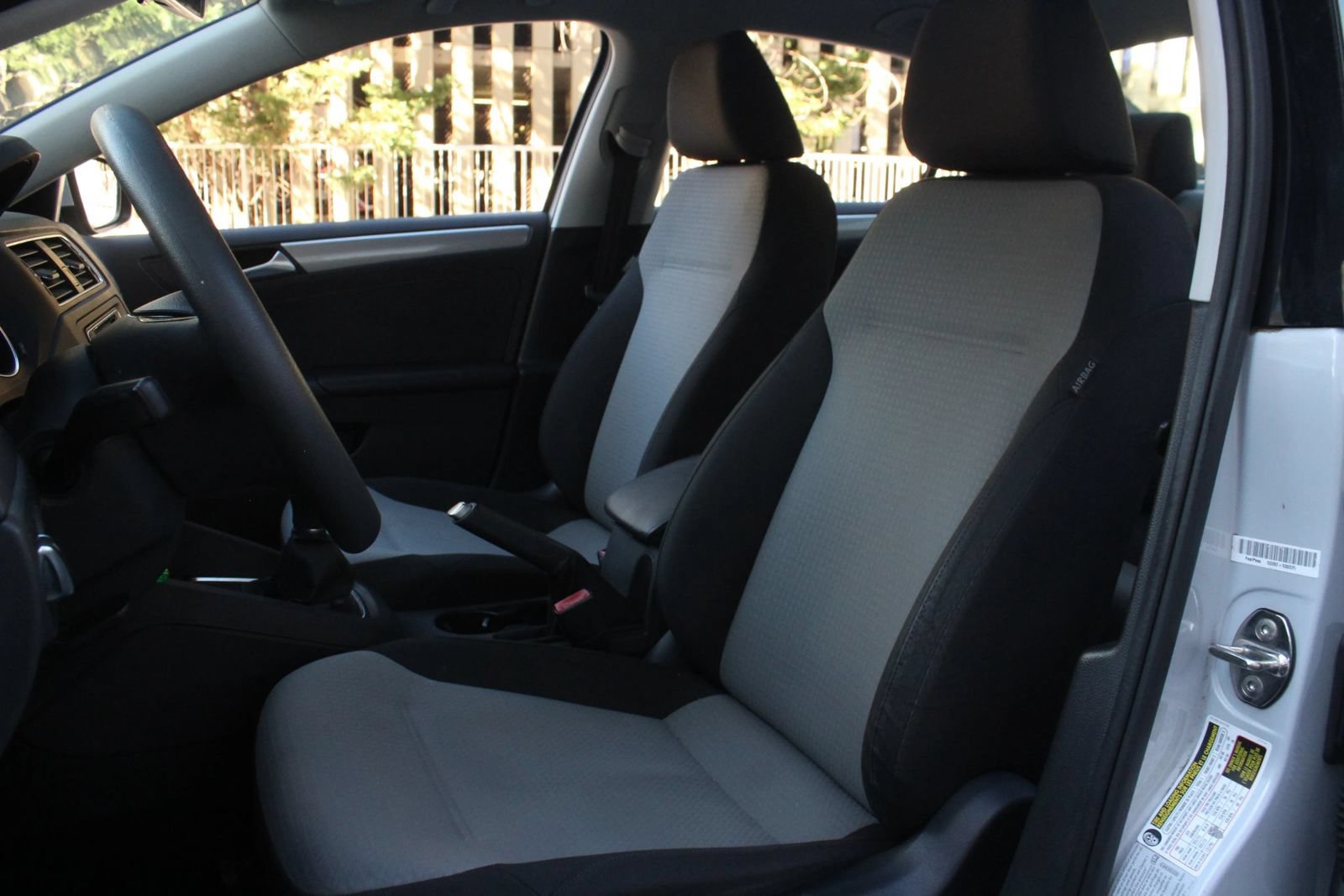 Used 2017 Volkswagen Jetta S FWD image 16