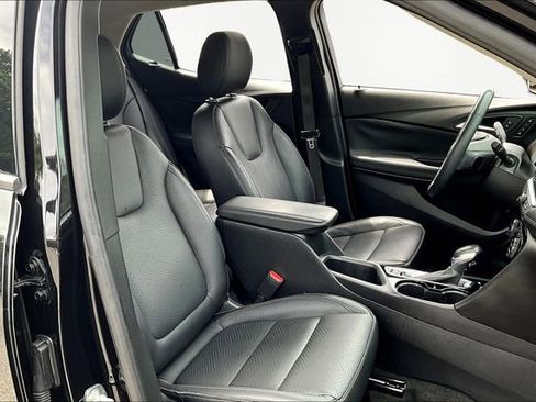 Used 2021 Buick Encore GX Essence image 19