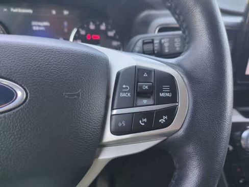 Used 2023 Ford Explorer Limited AWD/4WD image 24