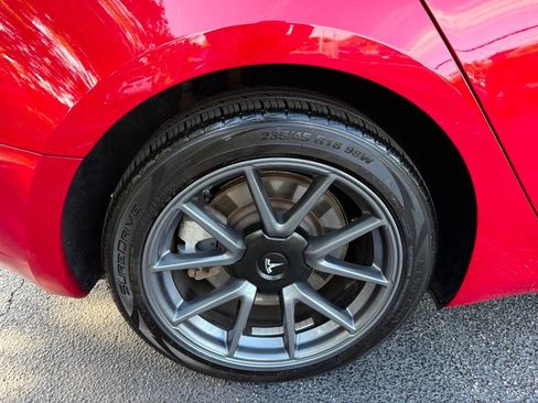 Used 2023 Tesla Model 3 Standard Range RWD image 33