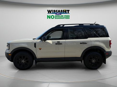 Used 2025 Ford Bronco Sport Badlands w/ Badlands Tech Package AWD/4WD image 2