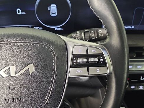 Used 2024 Kia Telluride SX X-Pro image 32