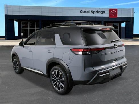 New 2026 Nissan Pathfinder Platinum w/ Cargo Package FWD image 3