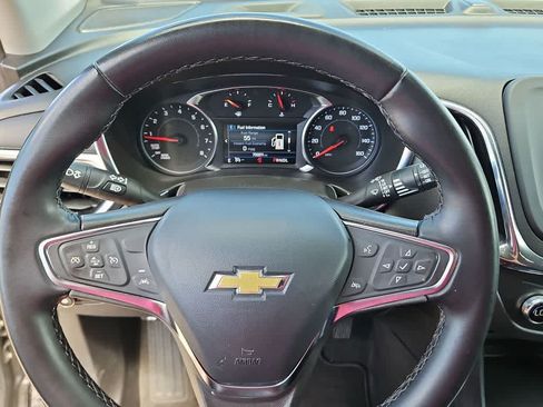 Used 2024 Chevrolet Equinox LT FWD image 19