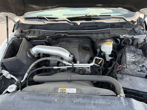 Used 2017 RAM 1500 Express w/ Express Value Package AWD/4WD image 16