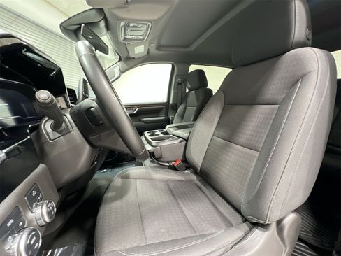 Used 2024 GMC Sierra 1500 Elevation image 11