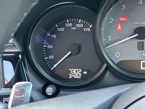 Used 2025 Porsche Macan S image 27