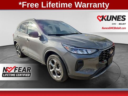 Used 2025 Ford Escape ST-Line AWD/4WD image 1