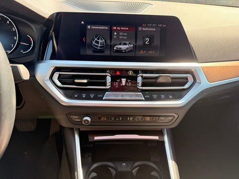 Used 2020 BMW 330i Sedan w/ Driving Assistance Package RWD image 16
