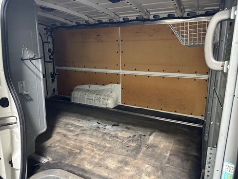 Used 2016 Nissan NV 2500 SL w/ Technology Package image 8