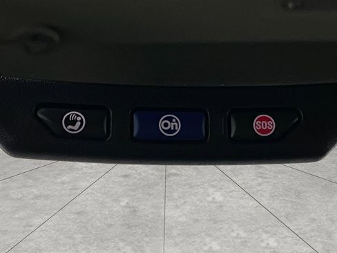 Used 2017 Buick Encore Premium w/ Experience Buick Package image 25