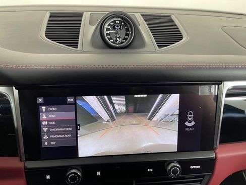 New 2026 Porsche Macan S image 43