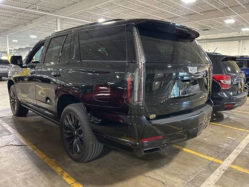Used 2025 Cadillac Escalade Sport w/ LPO, ONYX Package AWD/4WD image 4