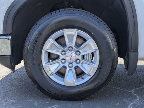 New 2026 GMC Sierra 1500 SLE w/ Preferred Package RWD image 14