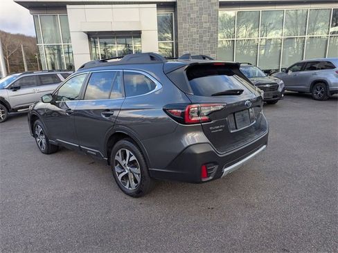 Used 2022 Subaru Outback Limited image 4