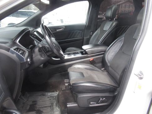 Used 2019 Ford Edge ST w/ Equipment Group 401A image 25