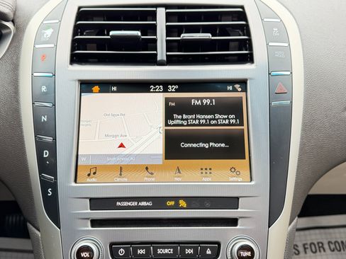 Used 2017 Lincoln MKZ Reserve w/ Climate Package image 54