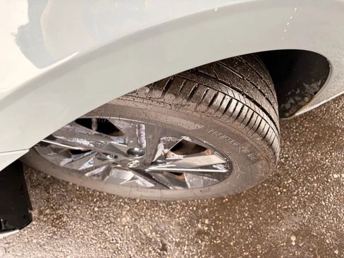 Used 2022 Hyundai Elantra SEL image 46