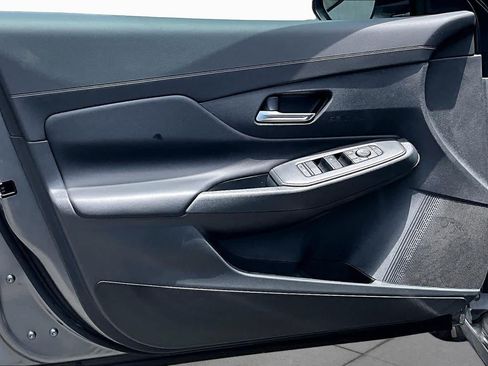 New 2026 Nissan Sentra SV w/ SV Convenience Package FWD image 10