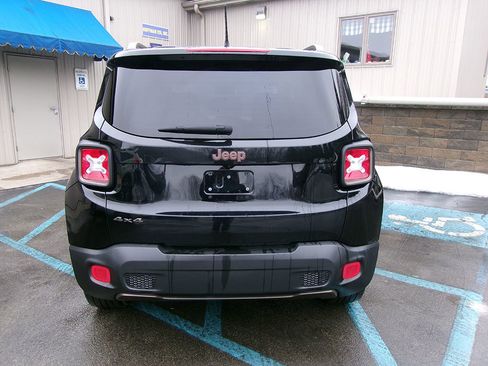 Used 2016 Jeep Renegade 75th Anniversary image 4