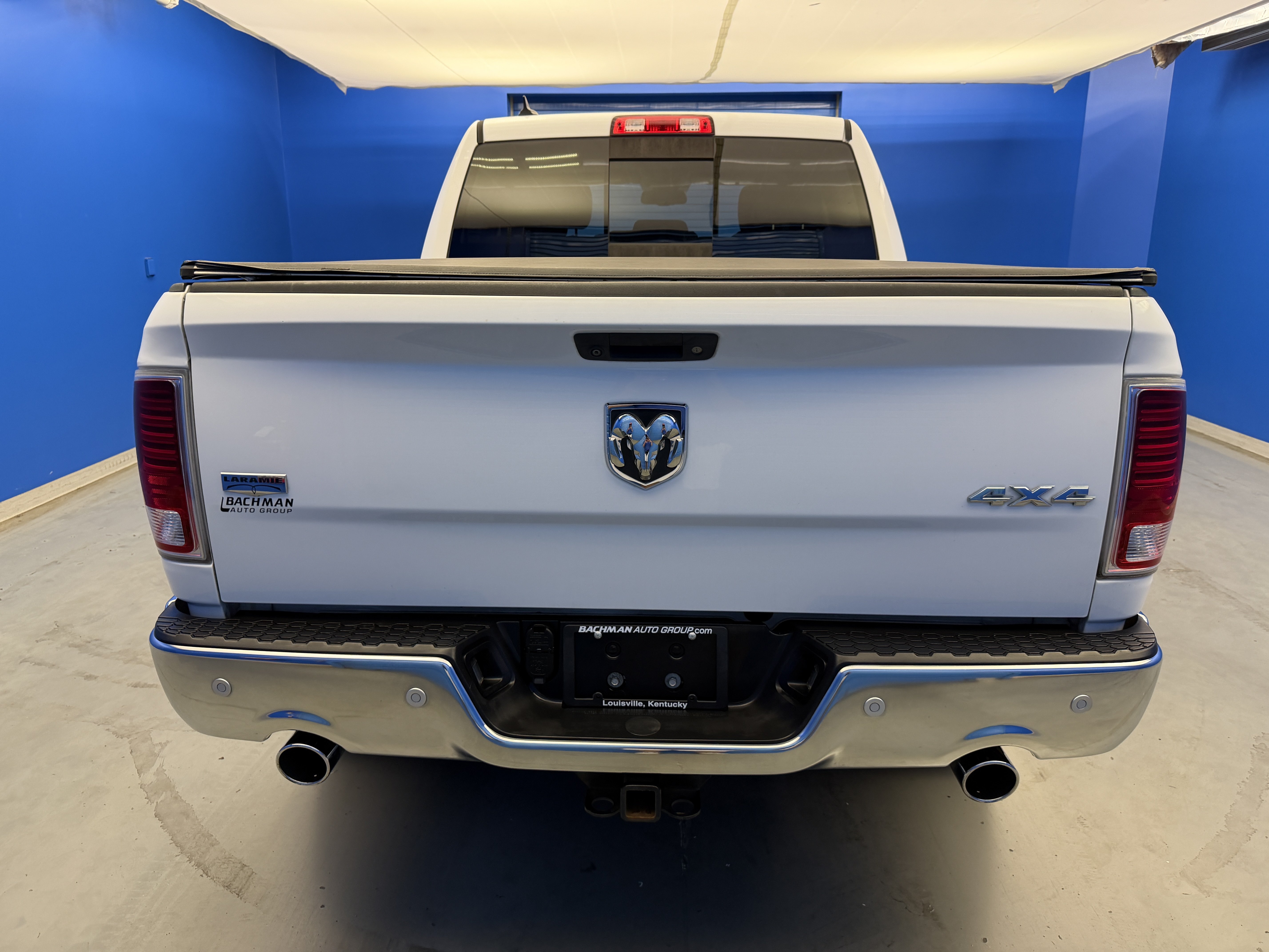 Used 2017 RAM 1500 Laramie w/ Convenience Group AWD/4WD image 6