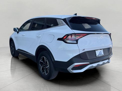 Certified 2025 Kia Sportage LX image 8