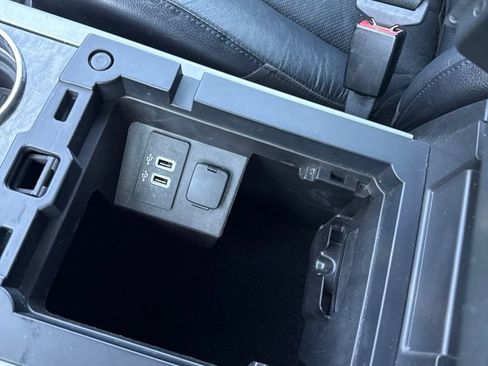 Used 2017 Ford Expedition EL Limited RWD image 23