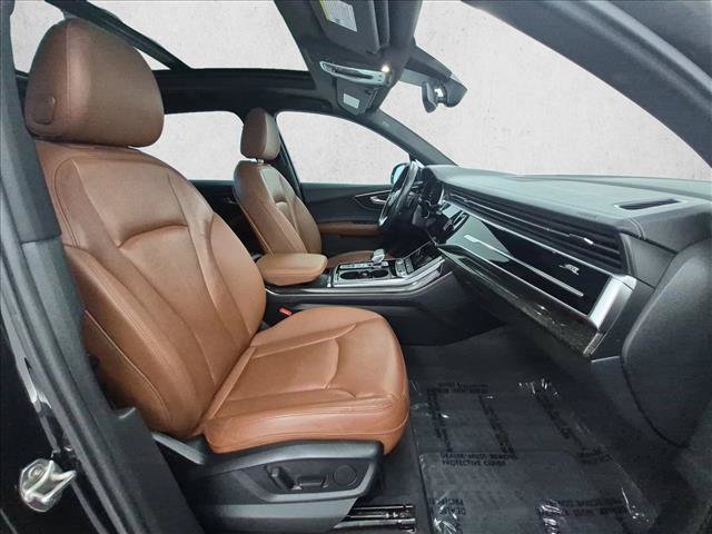 Used 2023 Audi Q7 3.0T Premium Plus AWD/4WD image 25