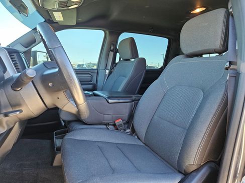 Used 2024 RAM 1500 Tradesman w/ Night Edition image 13