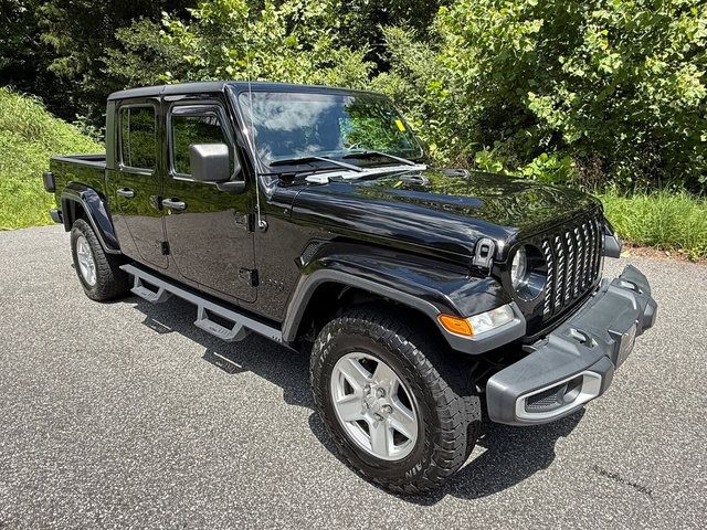 Used 2021 Jeep Gladiator Sport AWD/4WD image 4