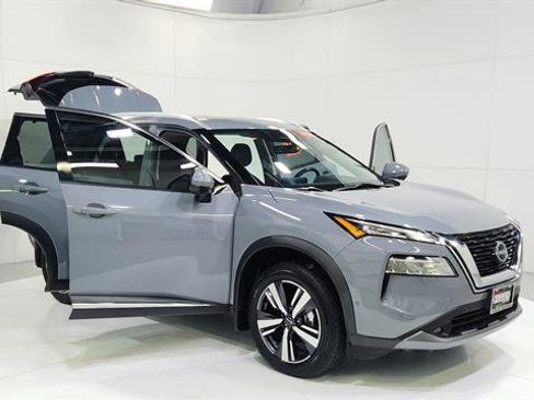 Used 2022 Nissan Rogue SL w/ SL Premium Package image 29