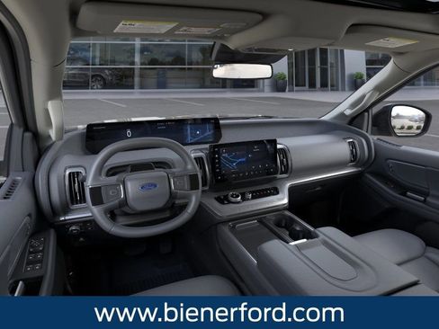 New 2026 Ford Expedition Active AWD/4WD image 10