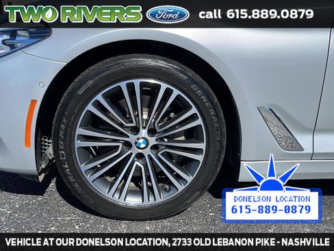 Used 2018 BMW 530i xDrive w/ Premium Package image 18
