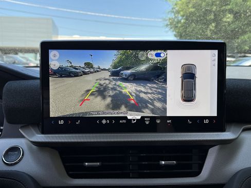 New 2026 Ford Explorer Active AWD/4WD image 19