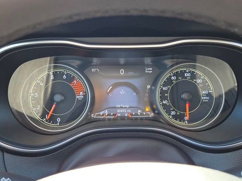 Used 2021 Jeep Cherokee Trailhawk AWD/4WD image 22