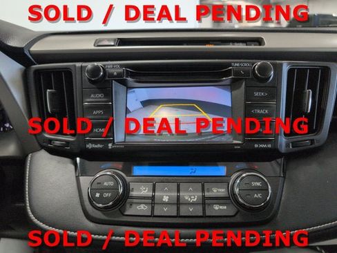 Used 2017 Toyota RAV4 XLE AWD/4WD image 24