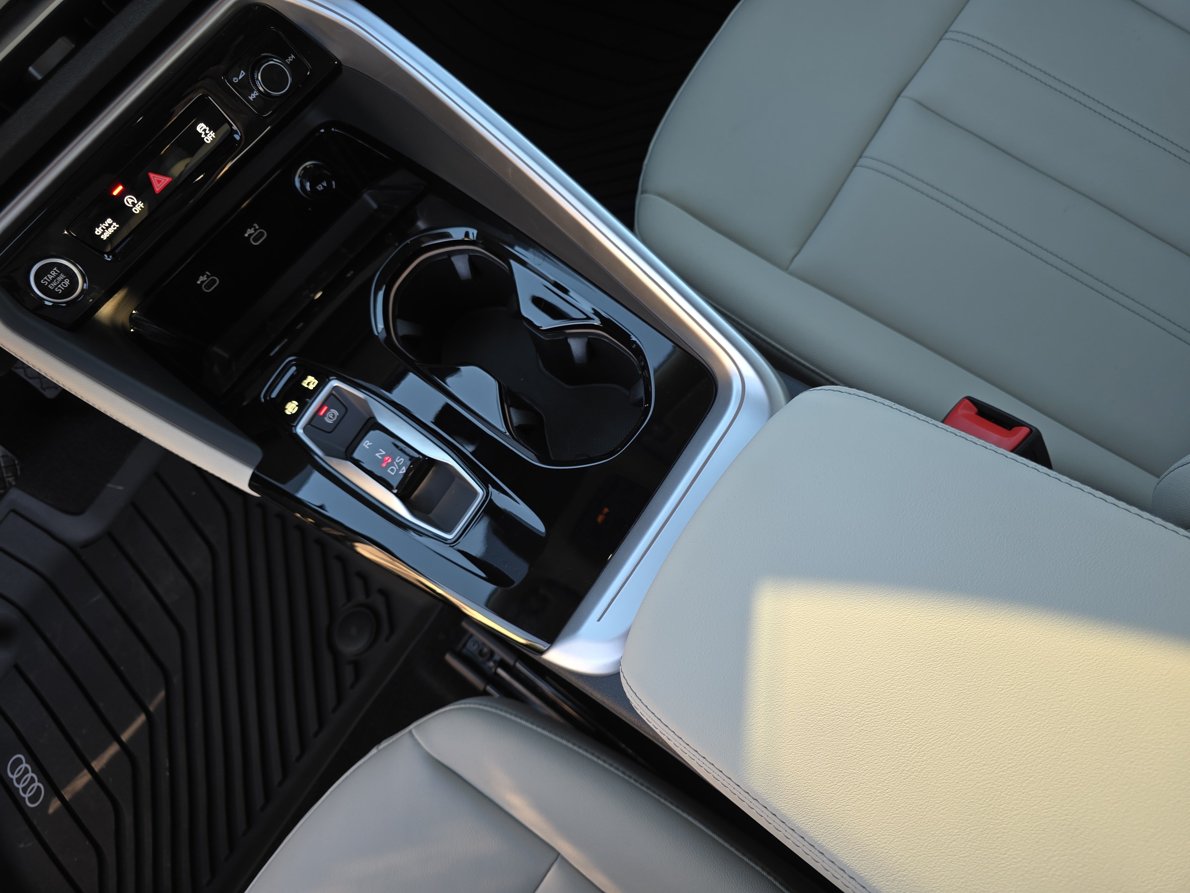 New 2026 Audi Q5 Premium AWD/4WD image 25